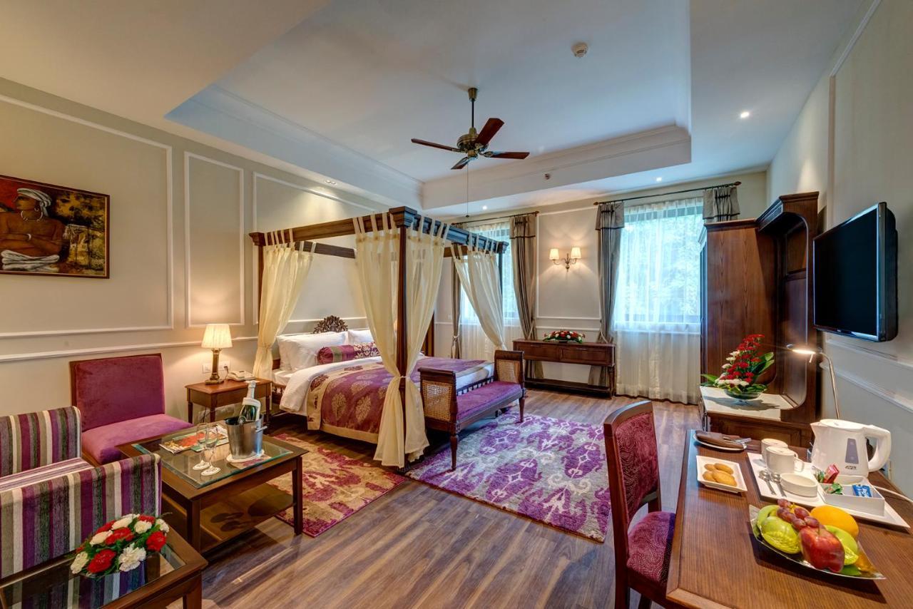 The Astor Hotel Kolkata Ngoại thất bức ảnh