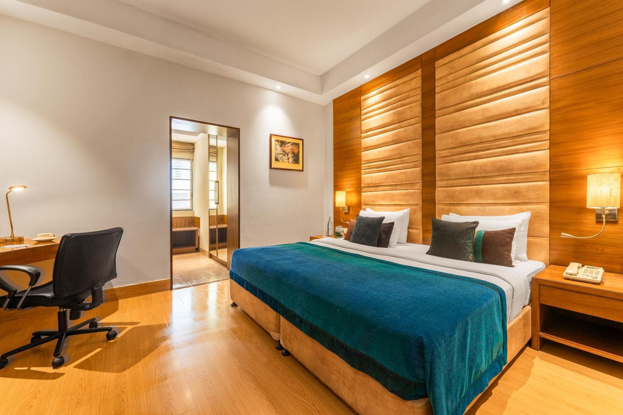 The Astor Hotel Kolkata Ngoại thất bức ảnh