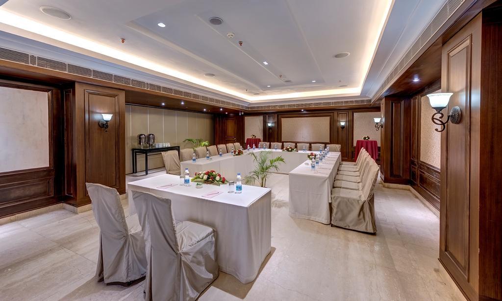 The Astor Hotel Kolkata Ngoại thất bức ảnh