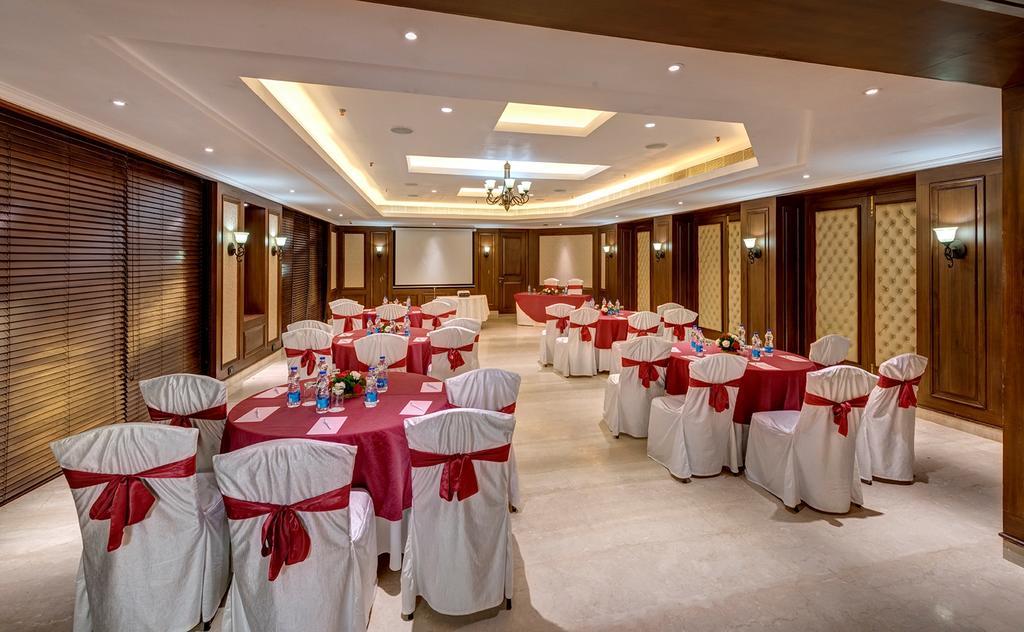 The Astor Hotel Kolkata Ngoại thất bức ảnh